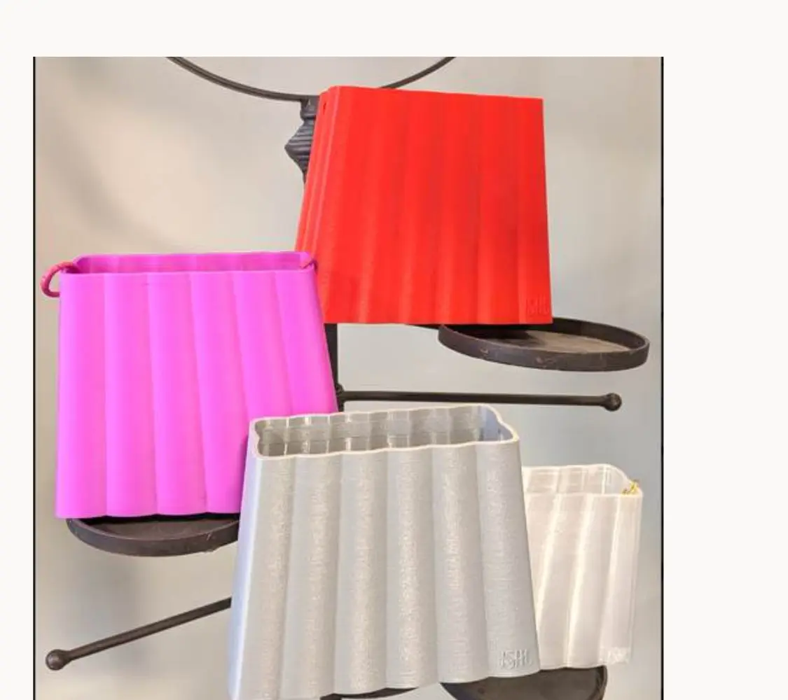 ISHI bag - red and pink on display